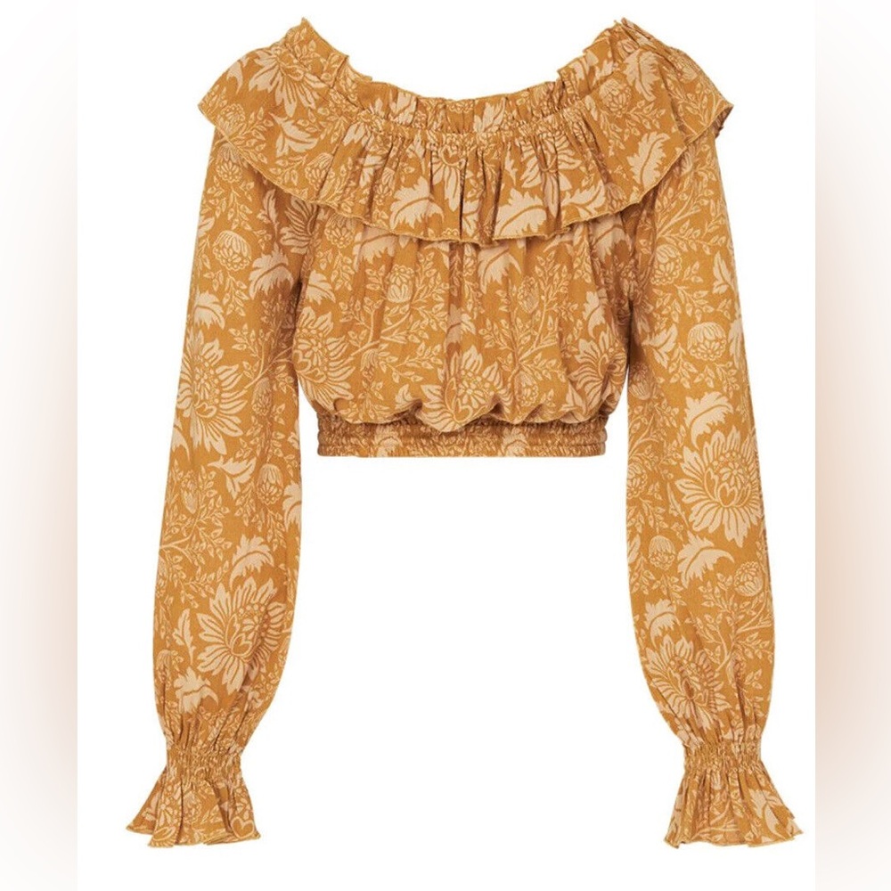 Spell and the Gypsy Lioness Peasant Blouse in
Caramel - Picture 4 of 13